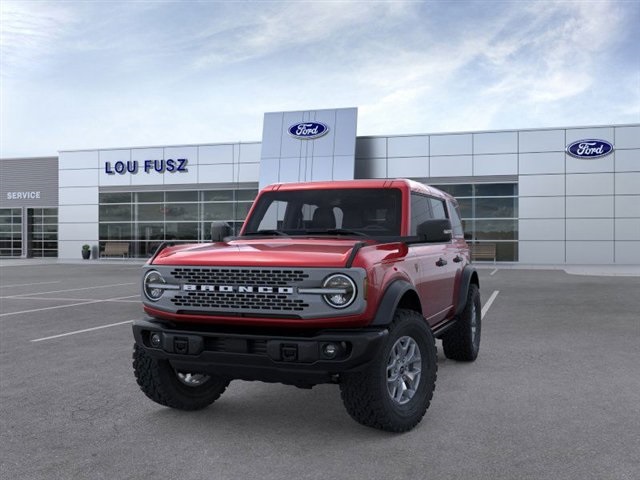 2025 Ford Bronco Badlands photo 2