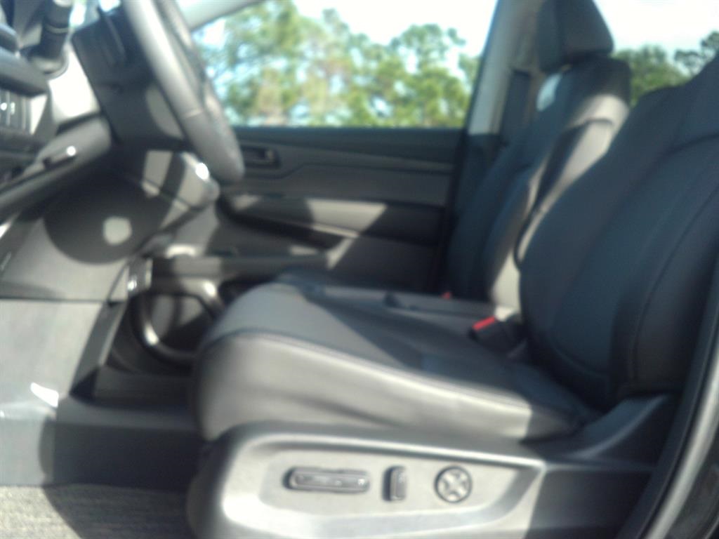 2026 Honda Odyssey EX-L photo 8