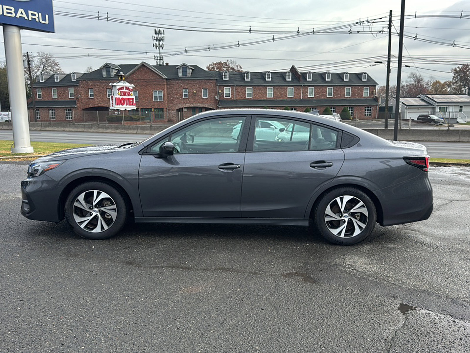 2025 Subaru Legacy Premium photo 2