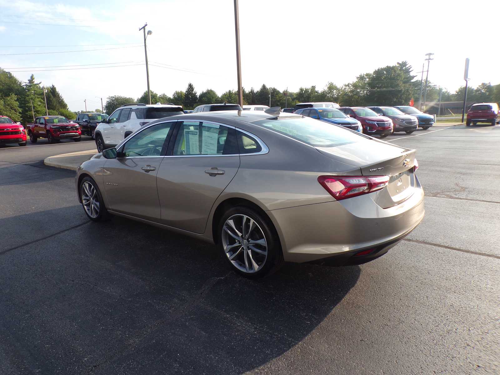 2024 Chevrolet Malibu Premier 2LT photo 5