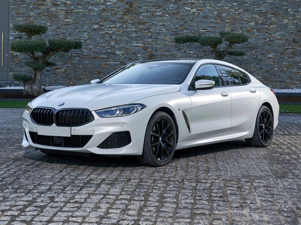 2021 BMW 8 Series 840i's photo