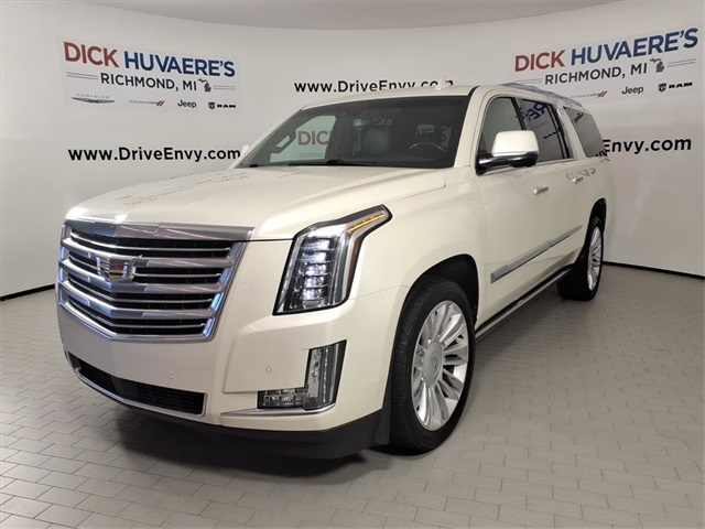 2015 Cadillac Escalade ESV Platinum's photo