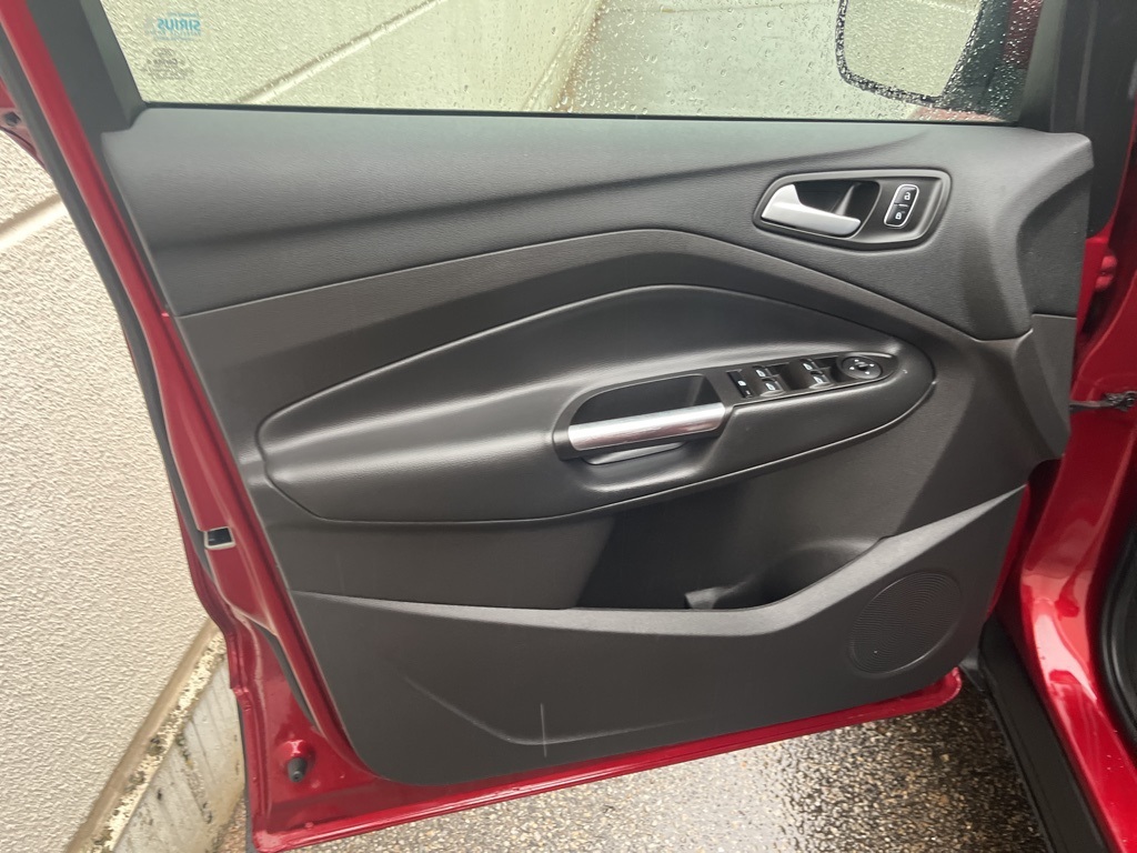 2017 Ford Escape SE photo 14