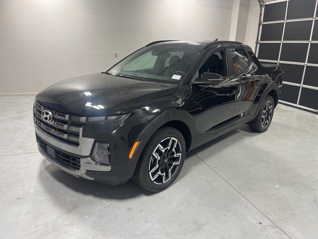 2025 Hyundai Santa Cruz Limited photo 2