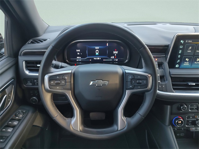 2023 Chevrolet Suburban Z71 photo 11