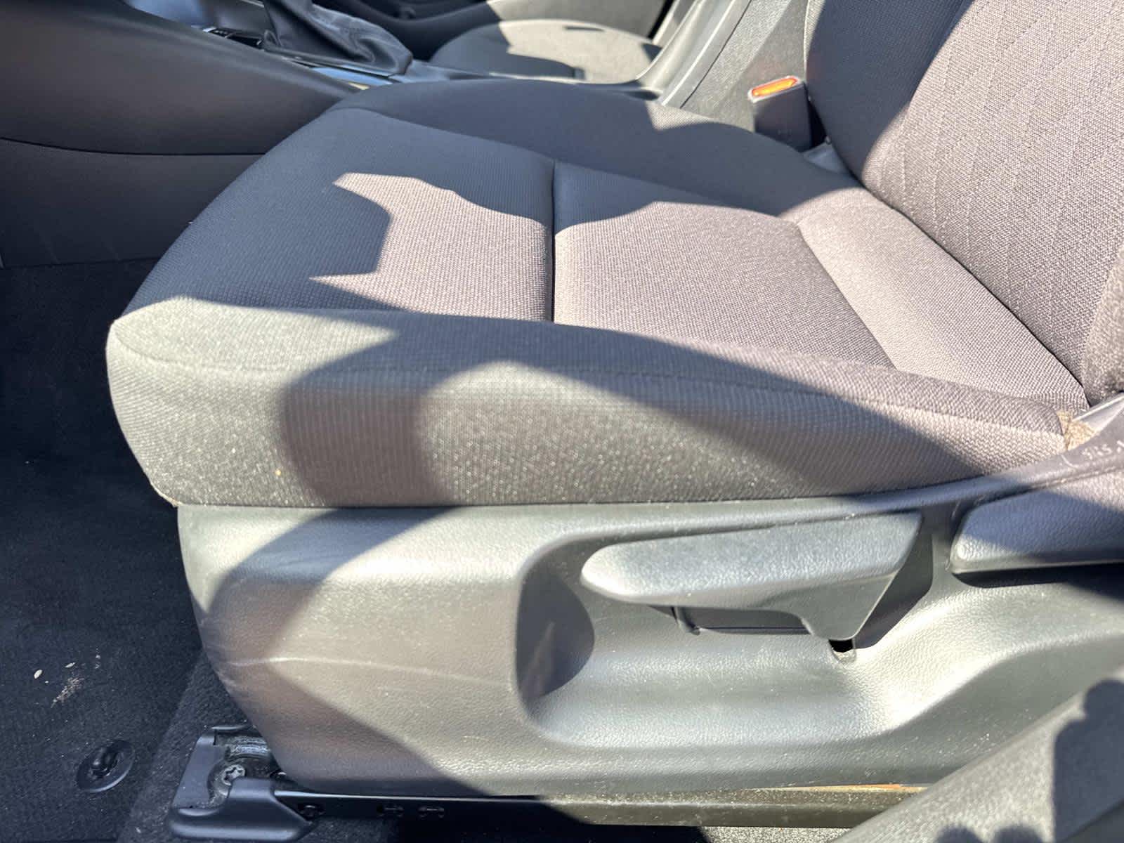 2024 Toyota Corolla LE photo 34