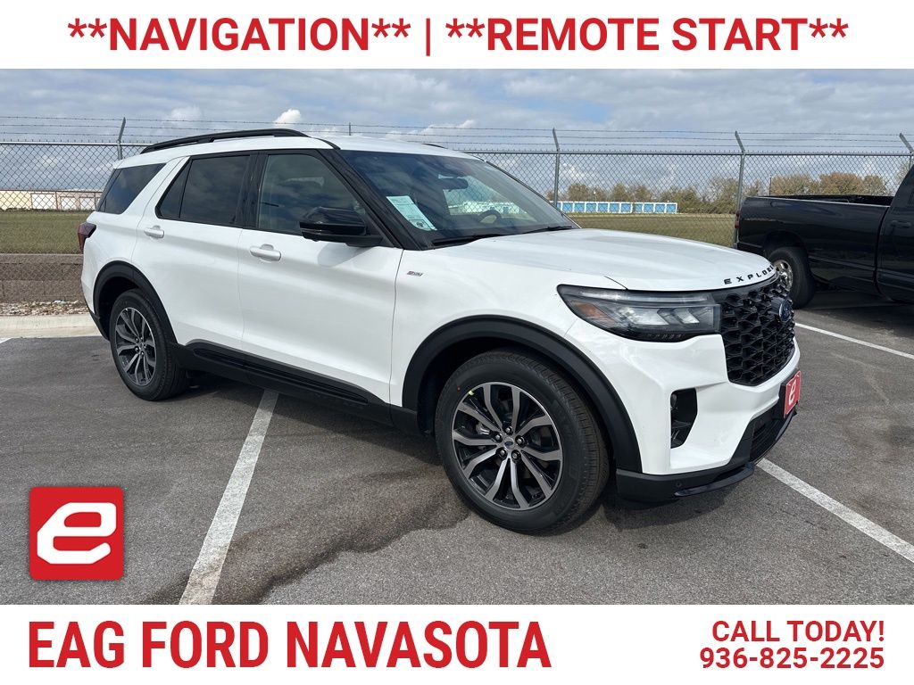 2026 Ford Explorer ST-LINE's photo