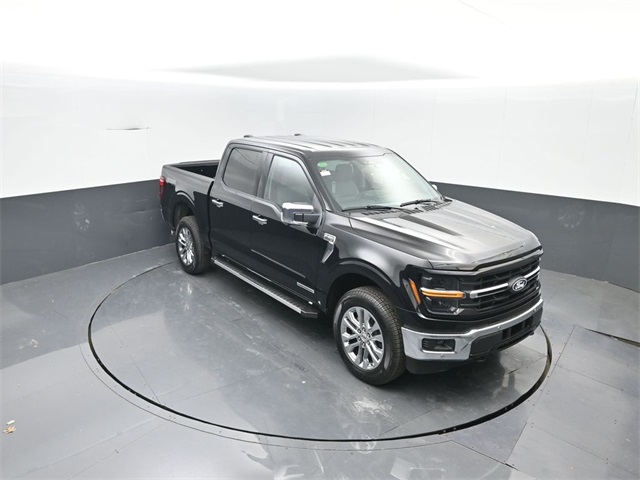 2025 Ford F-150 XLT photo 11