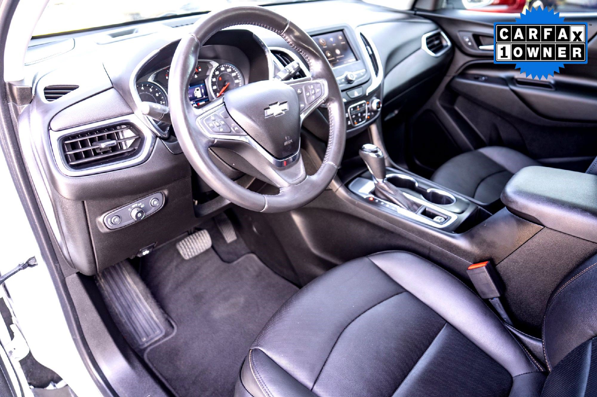 2020 Chevrolet Equinox LT photo 10