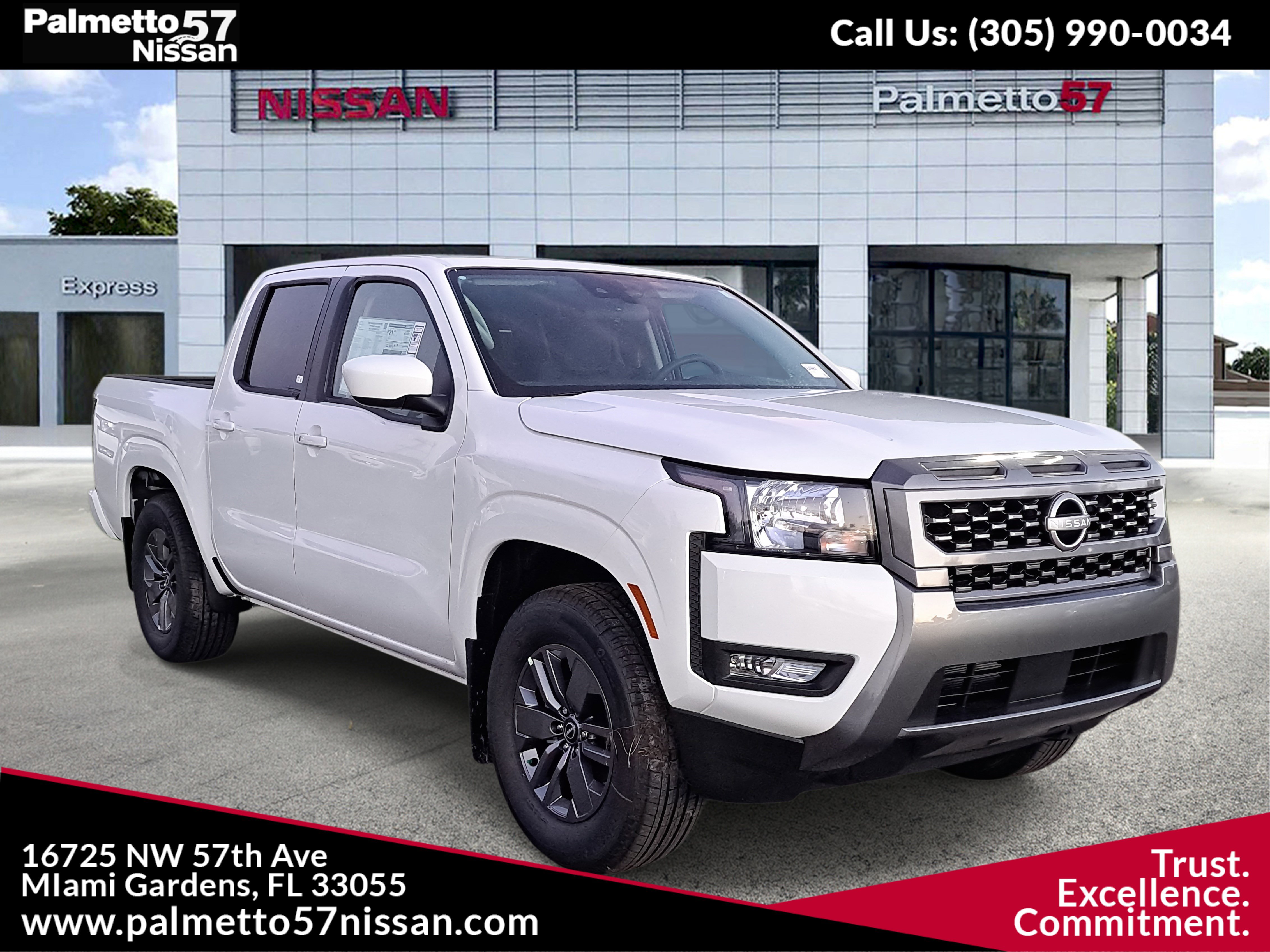 2025 Nissan Frontier SV's photo