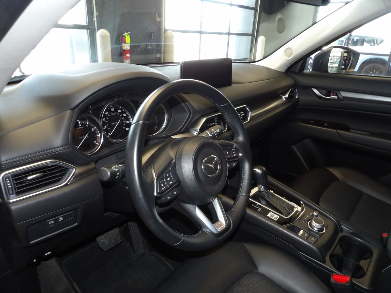 2024 Mazda CX-5 2.5 Select photo 24