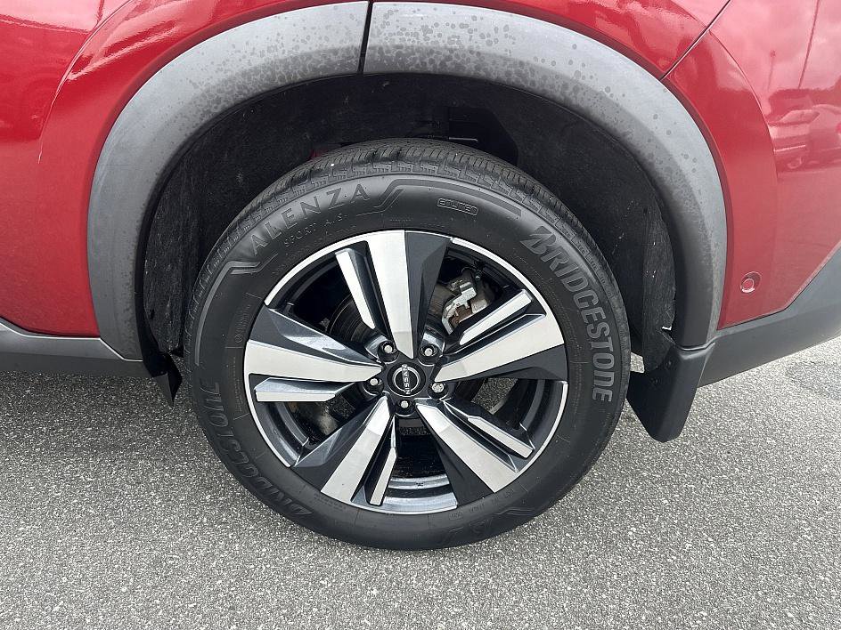 2023 Nissan Rogue SL photo 23