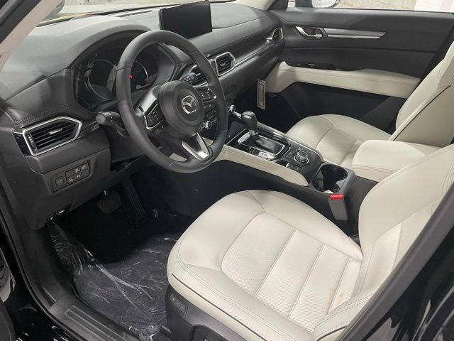 2025 Mazda CX-5 2.5 Premium Plus photo 13