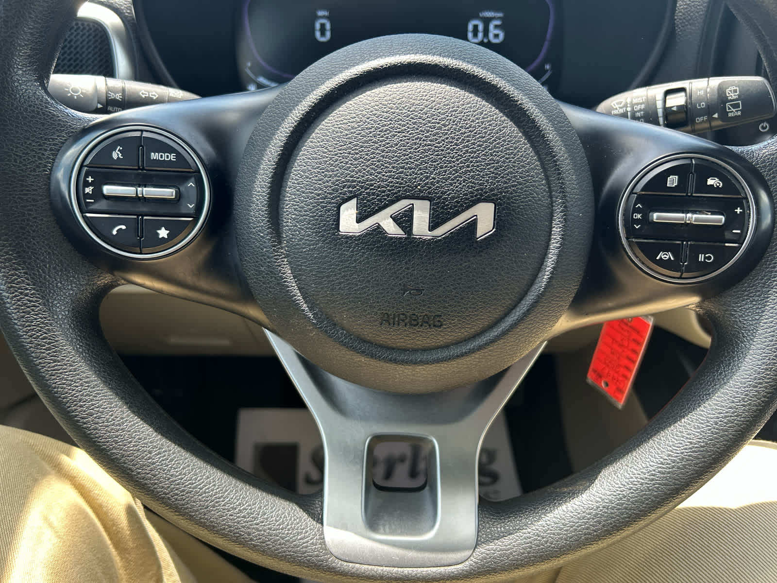 2023 Kia Soul LX photo 14