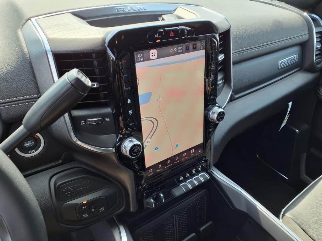 2025 Ram 2500 Laramie photo 6