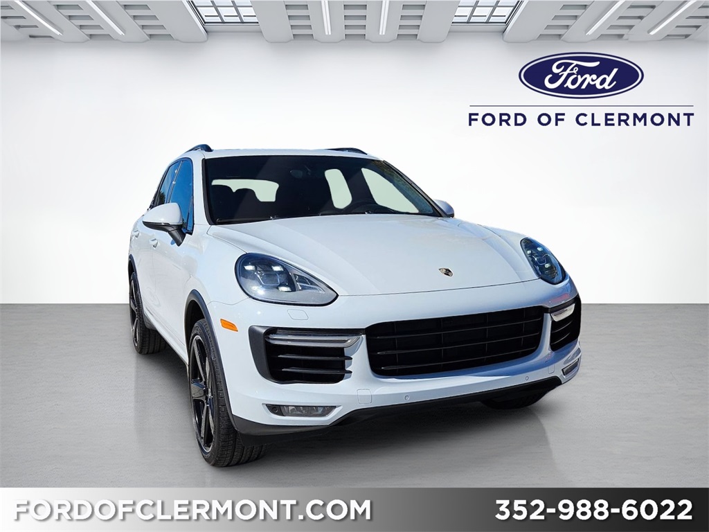 2016 Porsche Cayenne Turbo's photo