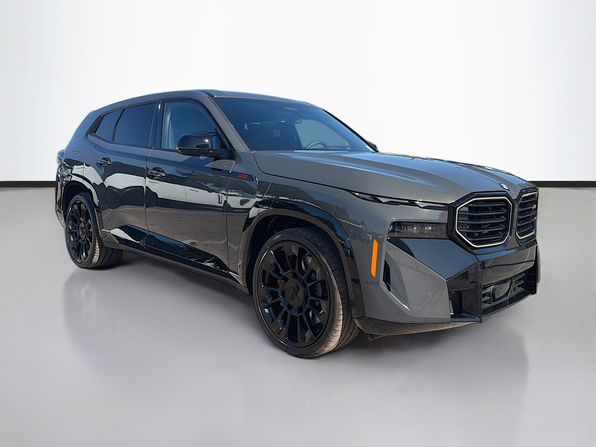 2026 BMW XM Base's photo