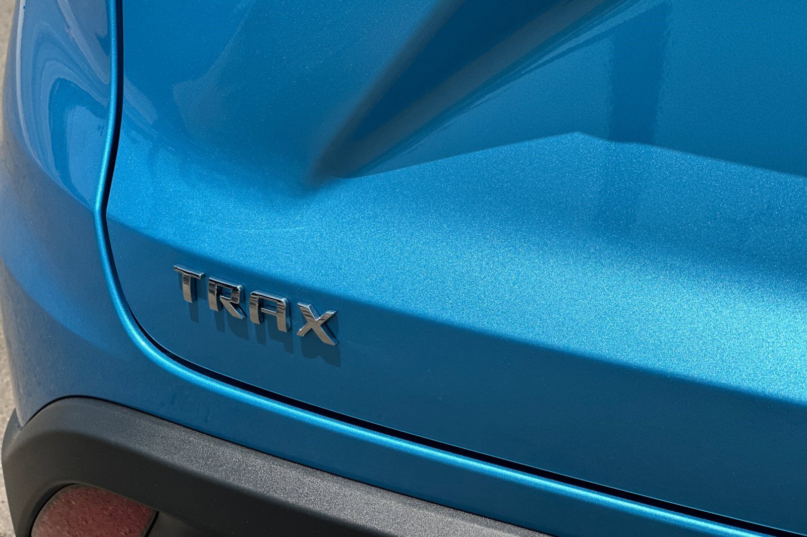 2025 Chevrolet Trax LT photo 25