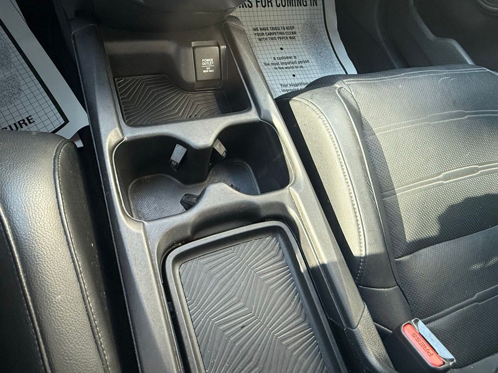 2017 Honda CR-V EX-L photo 13