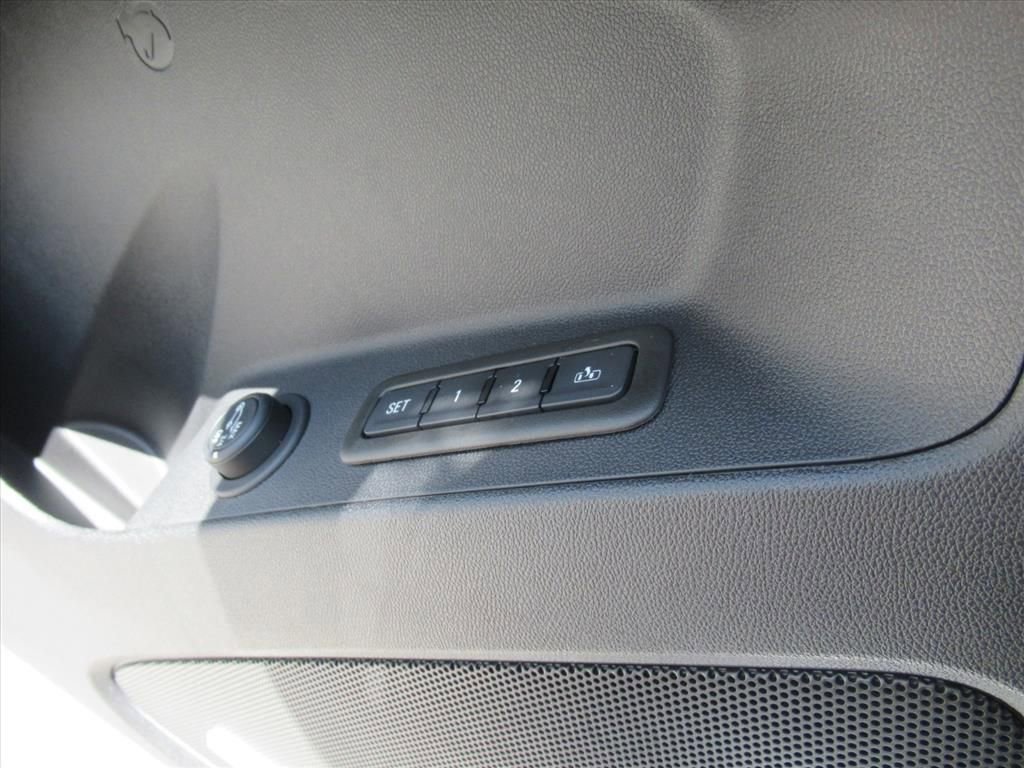 2023 Chevrolet Equinox Premier photo 25