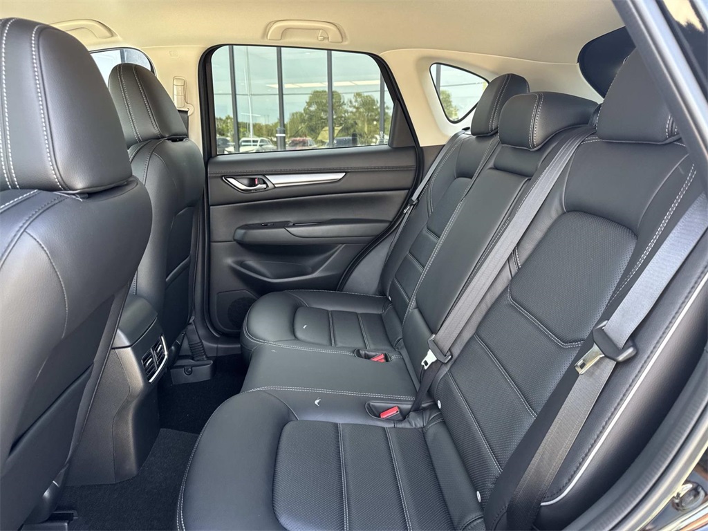 2025 Mazda CX-5 2.5 S Preferred photo 7