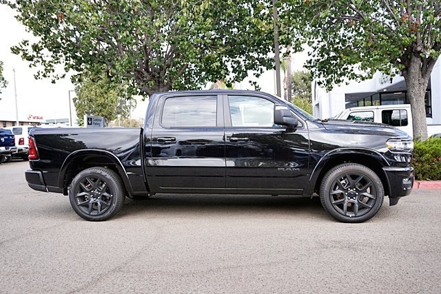 New 2026 Diamond Black Crystal Pearl-Coat Exterior Paint RAM Laramie image 7