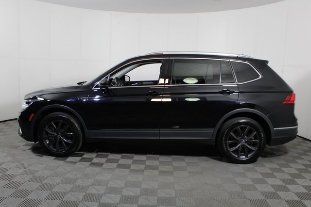 2022 Volkswagen Tiguan SE photo 4
