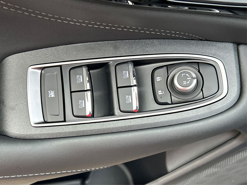 2025 Subaru Outback Limited XT photo 31