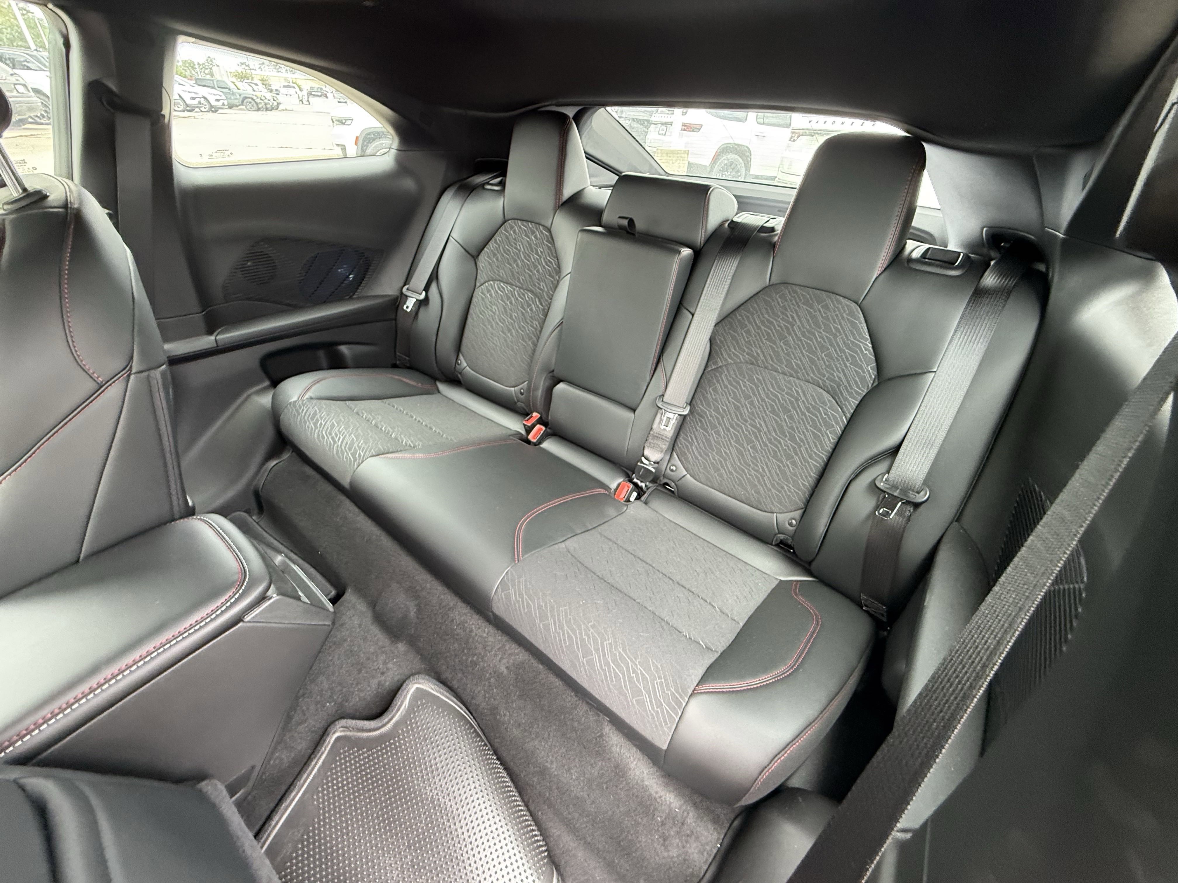 2025 Dodge Charger R/T photo 6