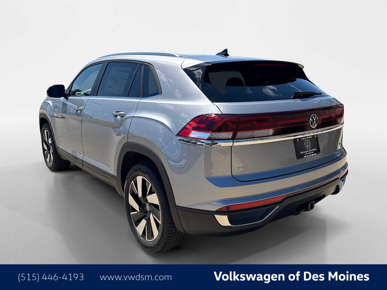 2026 Volkswagen Atlas Cross Sport SE Technology photo 4