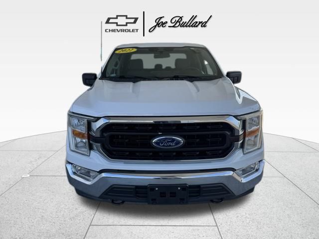 2022 Ford F-150 XLT photo 2