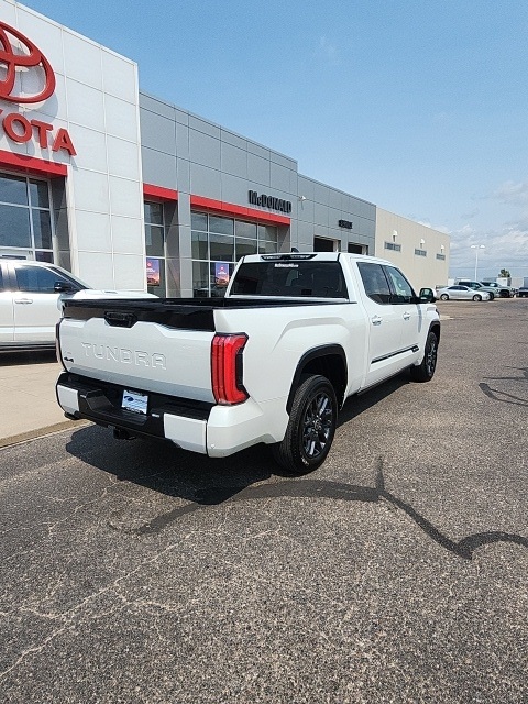 2023 Toyota Tundra Platinum photo 8