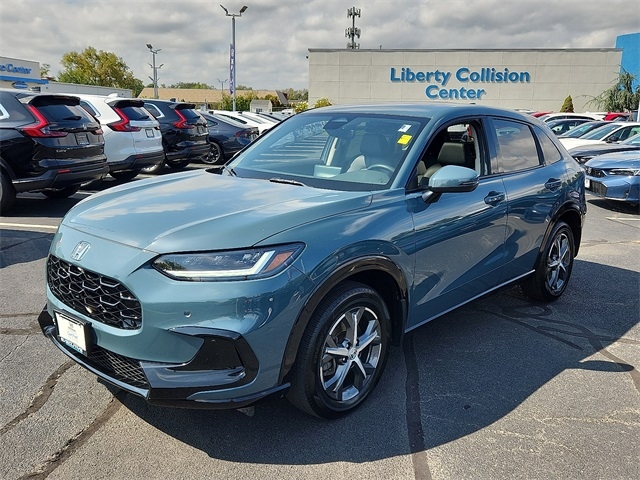 2024 Honda HR-V EX-L photo 3