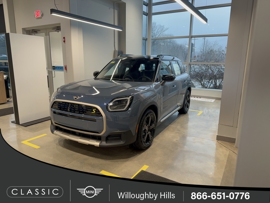 2026 MINI Countryman's photo