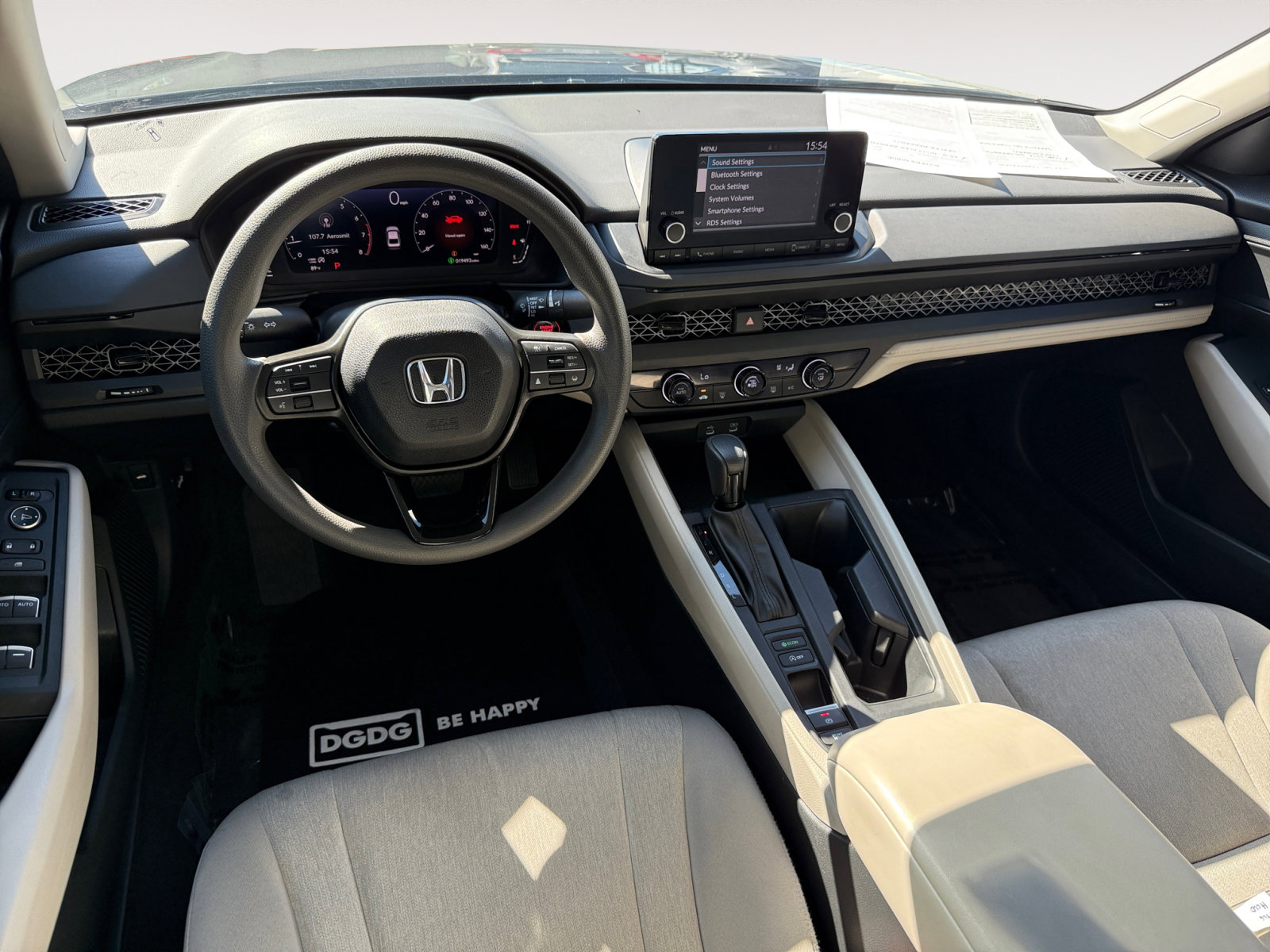 2023 Honda Accord LX photo 15