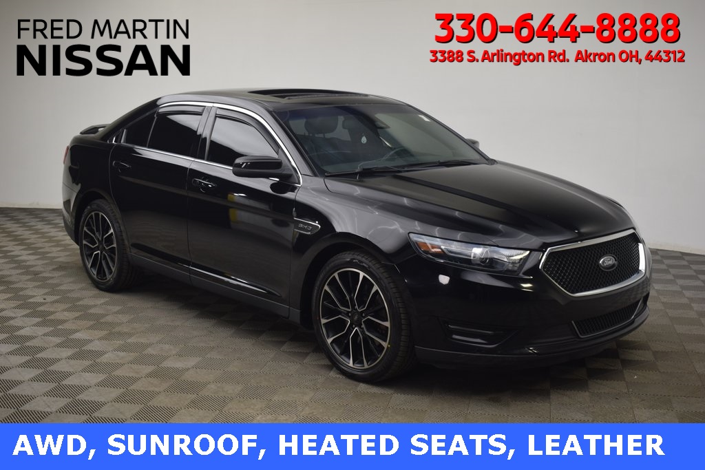 2017 Ford Taurus SHO's photo