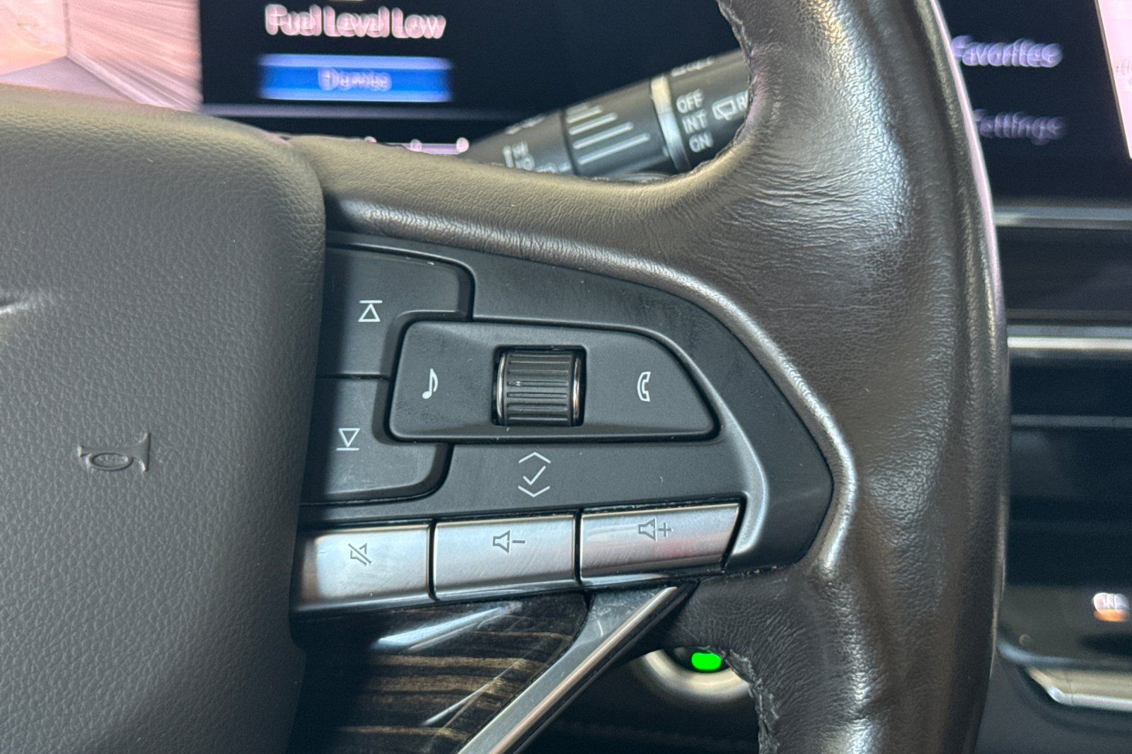 2021 Cadillac Escalade Sport photo 28