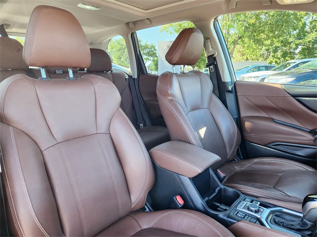 2020 Subaru Forester Touring photo 12