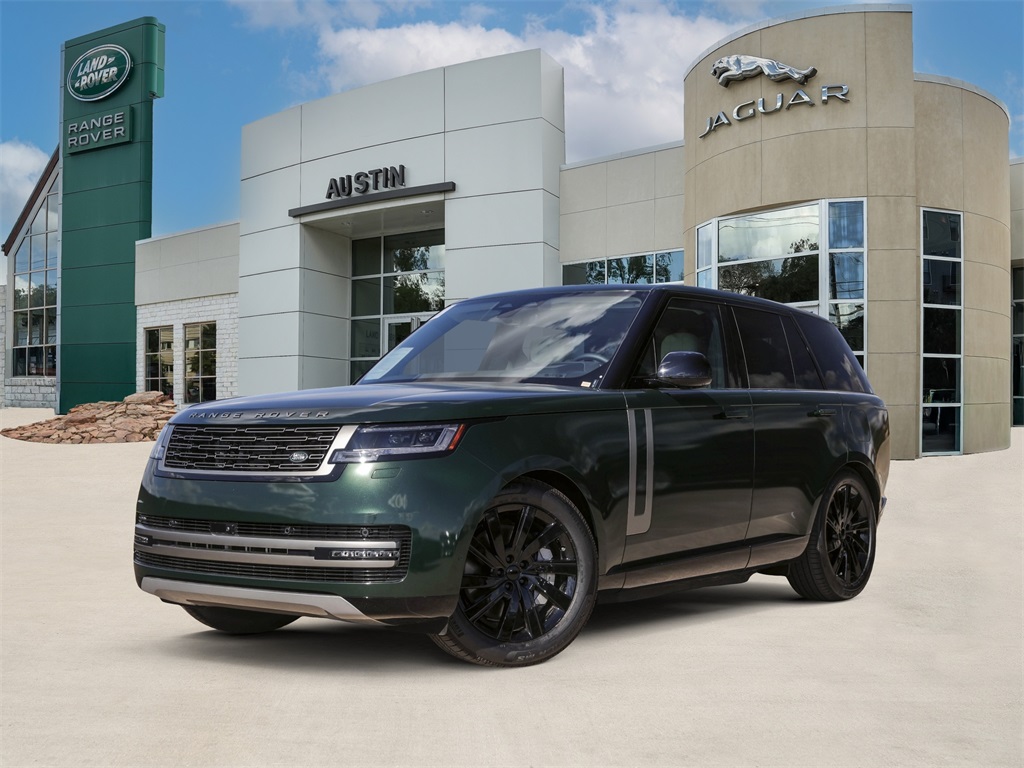 2025 Land Rover Range Rover SE's photo