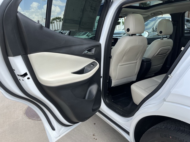 2024 Buick Encore GX Avenir photo 25