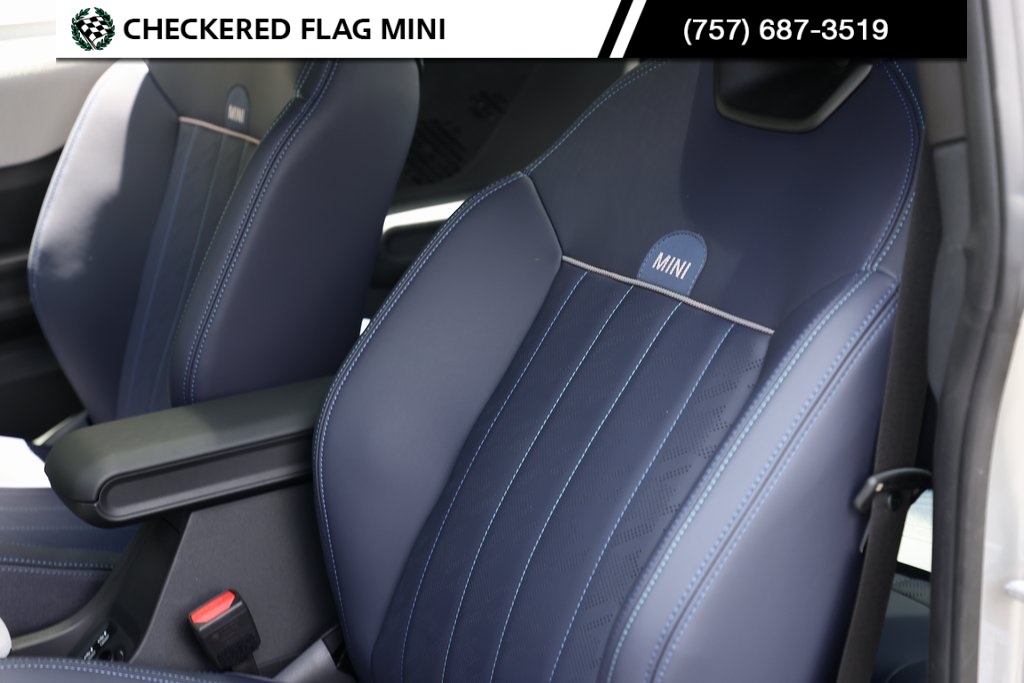2025 Mini Cooper S Iconic photo 22
