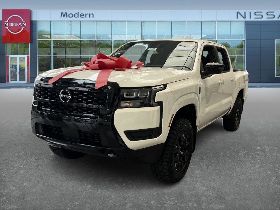 2026 Nissan Frontier SV's photo
