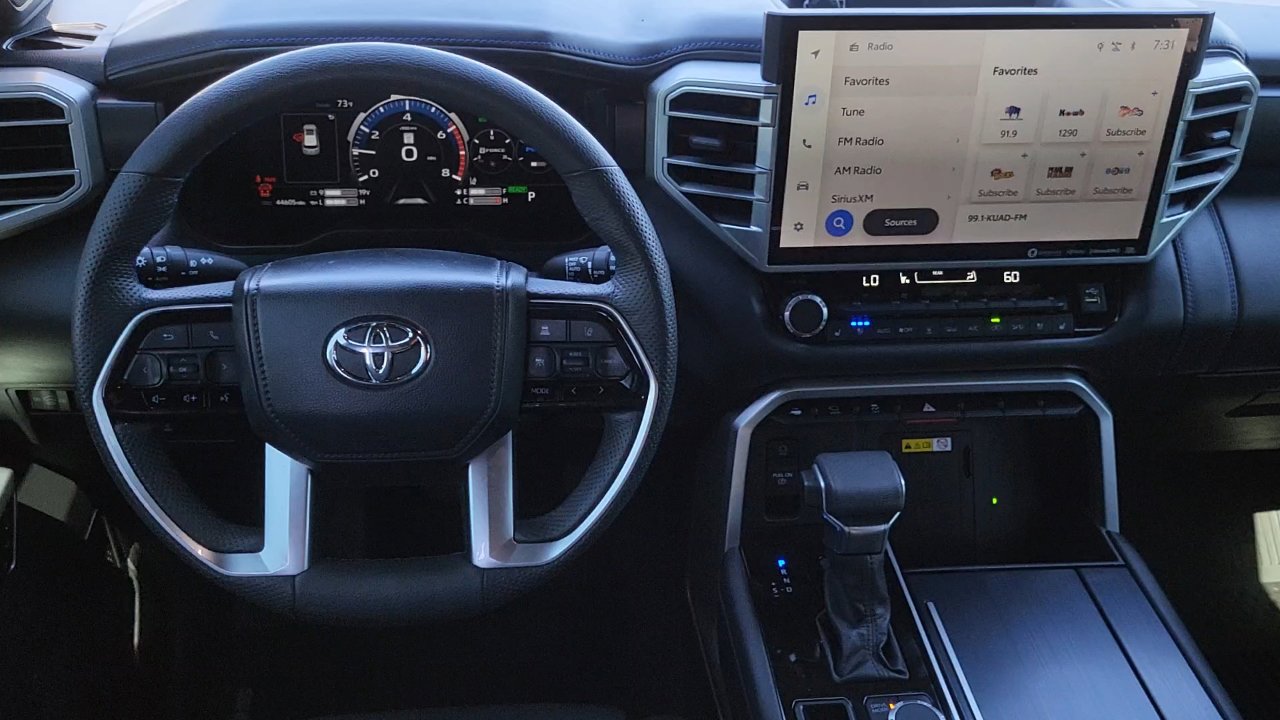2023 Toyota Sequoia Platinum photo 6