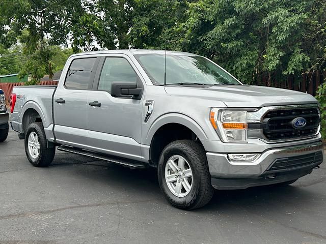 2022 Ford F-150 XLT photo 14