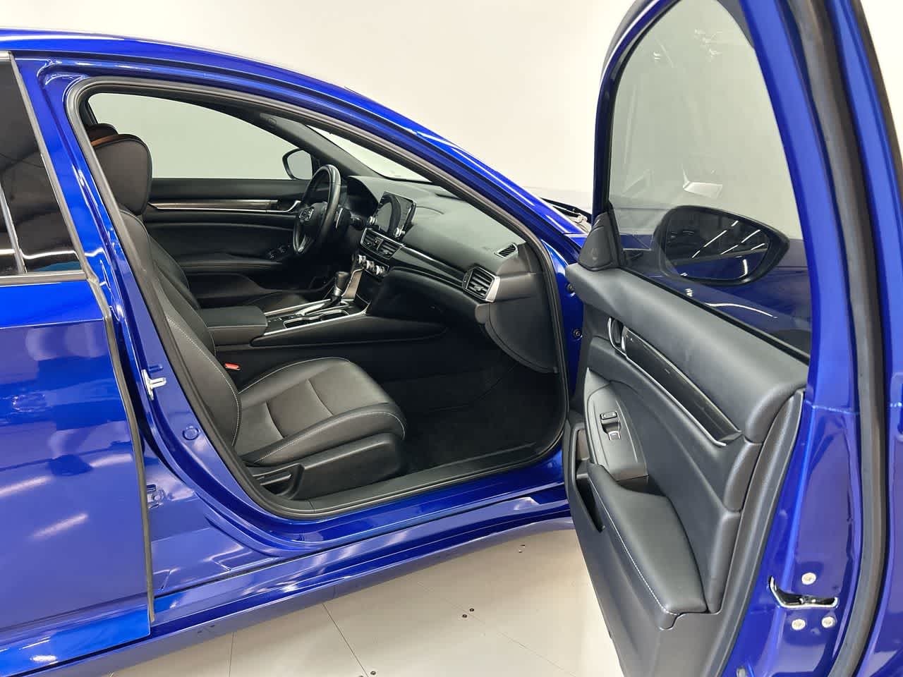 2022 Honda Accord Sport photo 19