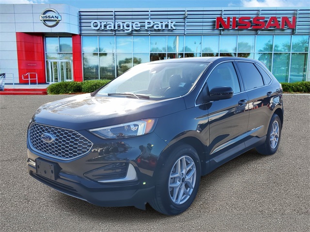2023 Ford Edge SEL photo 4
