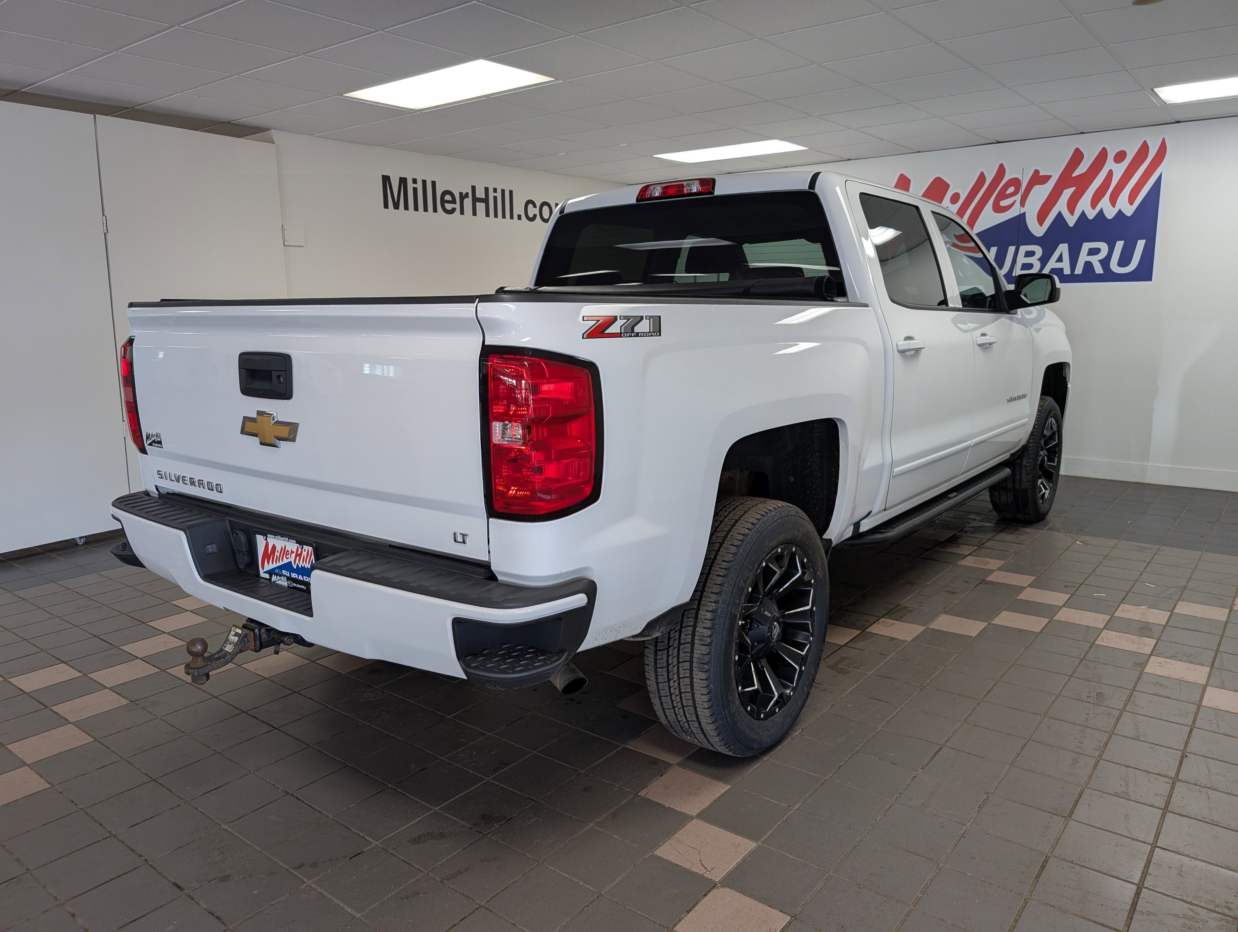 2018 Chevrolet Silverado 1500 LT photo 7