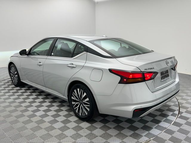 2024 Nissan Altima 2.5 SV photo 6
