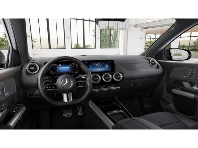 2025 Mercedes Benz GLA 250 photo 3