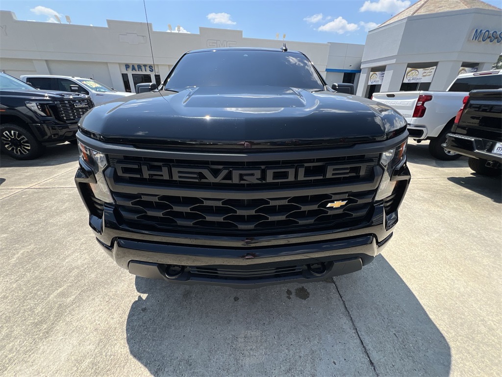 2023 Chevrolet Silverado 1500 Custom photo 37